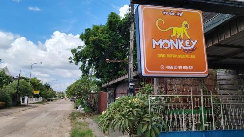 Monkey Guesthouse - Savannakhet in Savannakhet Monkey Guesthouse - Savannakhet in Savannakhet