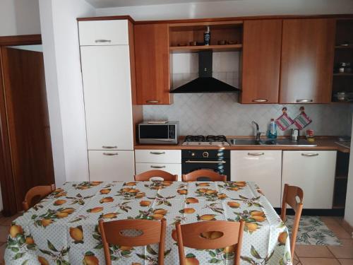 ห้องครัว, La casa di ale in ลาตินา ห้องครัว, La casa di ale in ลาตินา