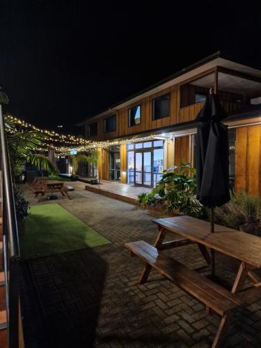 Palm Tree Apartments & backpackers in 岛湾 Palm Tree Apartments & backpackers in 岛湾