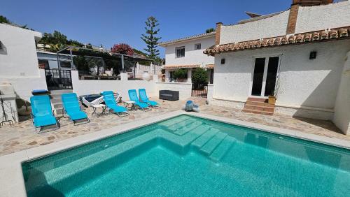 Úszómedence, El Camerote in Dona Pilar Úszómedence, El Camerote in Dona Pilar