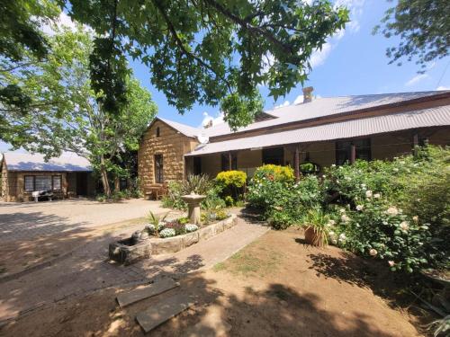 Sandstone Escape Guesthouse in Ladybrand Sandstone Escape Guesthouse in Ladybrand