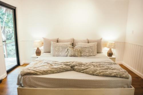 Boatique Hotel and Marina in Rio Dulce Boatique Hotel and Marina in Rio Dulce