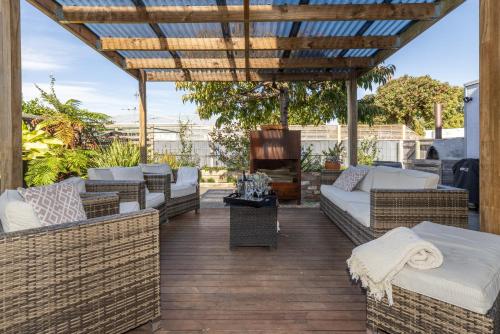 บริการและสิ่งอำนวยความสะดวก, Beautiful Large Central Napier Home in มาเรวา บริการและสิ่งอำนวยความสะดวก, Beautiful Large Central Napier Home in มาเรวา