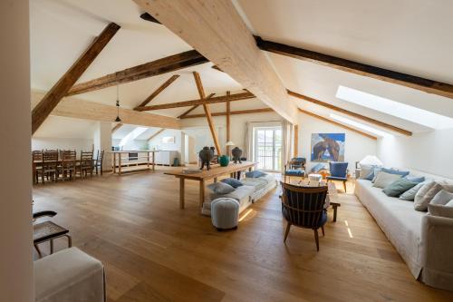 Luxus Villa mit großem Pool Alleinlage Nähe Graz (Luxus Villa mit großem Pool Alleinlage Nahe Graz) in Markt Hartmannsdorf Luxus Villa mit großem Pool Alleinlage Nähe Graz (Luxus Villa mit großem Pool Alleinlage Nahe Graz) in Markt Hartmannsdorf