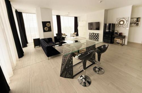 Maritimo Luxury ApartHotel in Constanta Maritimo Luxury ApartHotel in Constanta