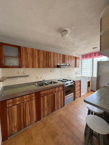 Bello Monte in Parroquia El Recreo Bello Monte in Parroquia El Recreo