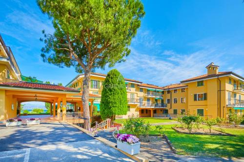A szálláshely kívülről, Lisbona Apartment - Terrazza Vista Lago a Sirmione in Colombare di Sirmione A szálláshely kívülről, Lisbona Apartment - Terrazza Vista Lago a Sirmione in Colombare di Sirmione