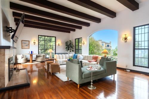 Facilities, Epic Resort Villa: Pool Spa Firepit View Games in Sunset Cliffs Facilities, Epic Resort Villa: Pool Spa Firepit View Games in Sunset Cliffs