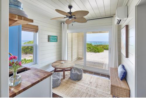 Bohemia Two Bedroom home in James Pt Bohemia Two Bedroom home in James Pt