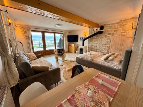 Domek nad jeziorem Czorsztyńskim Velo (Domek nad jeziorem Czorsztynskim Velo) in Frydman Domek nad jeziorem Czorsztyńskim Velo (Domek nad jeziorem Czorsztynskim Velo) in Frydman