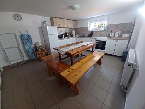 Konyha, Relax Porta Vendégház Orfű (Relax Porta Vendeghaz Orfu) in Orfű Konyha, Relax Porta Vendégház Orfű (Relax Porta Vendeghaz Orfu) in Orfű