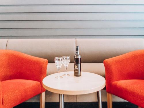 Pub/Lounge, Mercure Alice Springs Resort in Alice Springs Pub/Lounge, Mercure Alice Springs Resort in Alice Springs