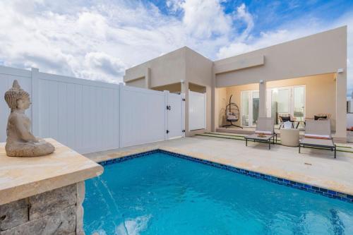 Dreamy Getaway w/ Private Pool | BBQ |5min Airport in Muu Dreamy Getaway w/ Private Pool | BBQ |5min Airport in Muu