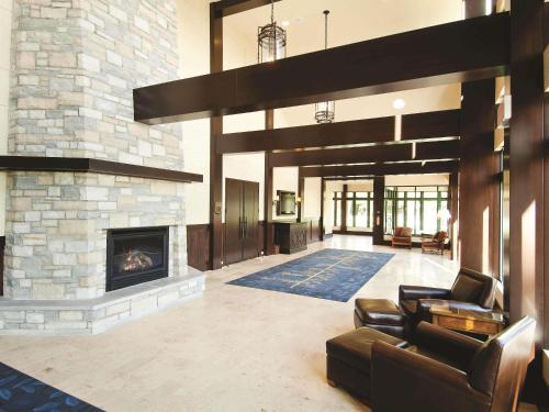 Tárgyalóterem/bálterem, Fairmont Le Château Montebello in Montebello (Québec) Tárgyalóterem/bálterem, Fairmont Le Château Montebello in Montebello (Québec)