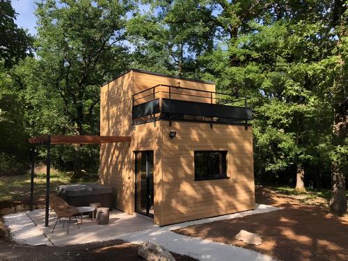 A szálláshely kívülről, Cabane Spa - Noyers - Proche Sarlat in Jayac A szálláshely kívülről, Cabane Spa - Noyers - Proche Sarlat in Jayac