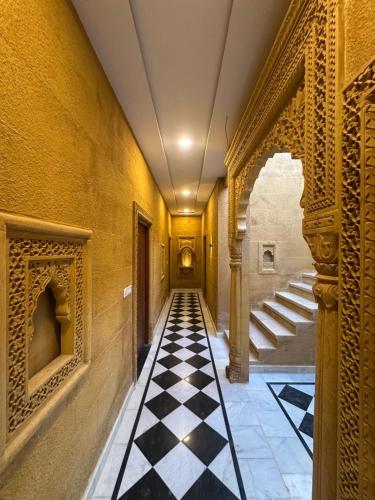 Hotel Golden Safari in 甘地納格爾 Hotel Golden Safari in 甘地納格爾