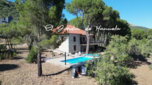 El jardín de Collado (El jardin de Collado) in Collado Mediano El jardín de Collado (El jardin de Collado) in Collado Mediano