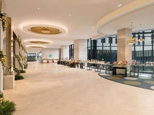 회의실/연회장, 노보텔 뉴델리 에어로시티 (Novotel New Delhi Aerocity) in 뉴델리 및 수도권 회의실/연회장, 노보텔 뉴델리 에어로시티 (Novotel New Delhi Aerocity) in 뉴델리 및 수도권