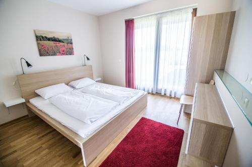 Oregtolgy Vendeghaz in Szár Oregtolgy Vendeghaz in Szár