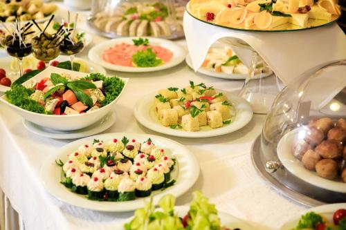 餐飲選擇, 7天城市酒店 (7 Days City Hotel) in 聶伯城 餐飲選擇, 7天城市酒店 (7 Days City Hotel) in 聶伯城