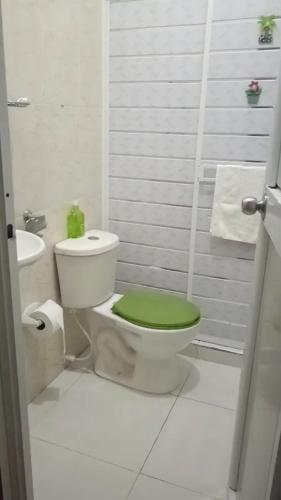 Bathroom, Casa Zoe - Habitacion Economica en Casa Familiar in Covenas Bathroom, Casa Zoe - Habitacion Economica en Casa Familiar in Covenas