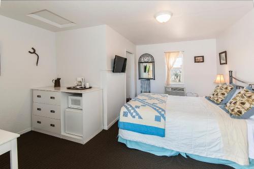 This photo about Virginia City Inn shared on HyHotel.com