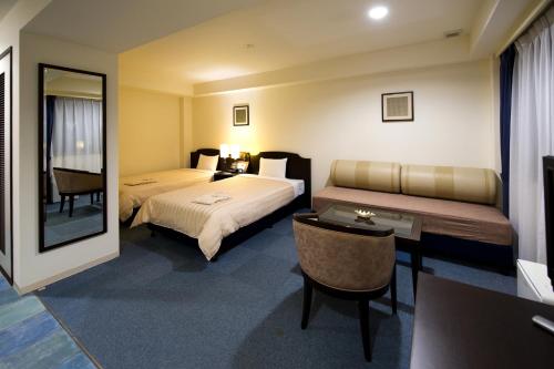 This photo about Ailand Hotel Yonaguni shared on HyHotel.com