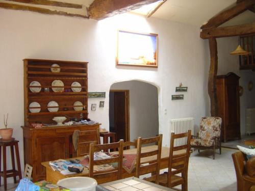 Maison de caractere en vallée du Lot - piscine privée -Le Colombier et la Bergerie - (Maison de caractere en vallee du Lot - piscine privee -Le Colombier et la Bergerie -) in Tournon-d'Agenais Maison de caractere en vallée du Lot - piscine privée -Le Colombier et la Bergerie - (Maison de caractere en vallee du Lot - piscine privee -Le Colombier et la Bergerie -) in Tournon-d'Agenais