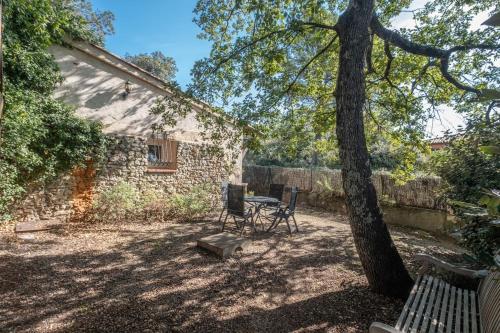 Cozy nest in gorgeous nature in Bagnols Cozy nest in gorgeous nature in Bagnols