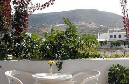 Siroco's Rooms And Studios in Paros Island Siroco's Rooms And Studios in Paros Island