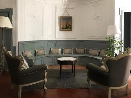 Exterior view, Chateau De Jouques in Gemenos Exterior view, Chateau De Jouques in Gemenos