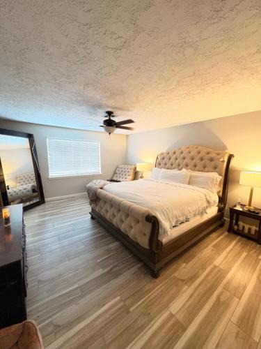 Home with pool! Enjoy savings of 20-30 percent off today! in Cypress Home with pool! Enjoy savings of 20-30 percent off today! in Cypress