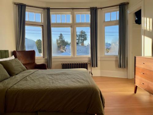 The Golden Sky Sanctuary at the Algonquin Residence in Prince Rupert The Golden Sky Sanctuary at the Algonquin Residence in Prince Rupert