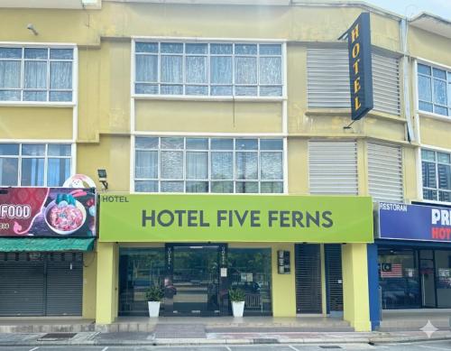 Five Ferns Hotel in Bandar Baru Bangi Five Ferns Hotel in Bandar Baru Bangi