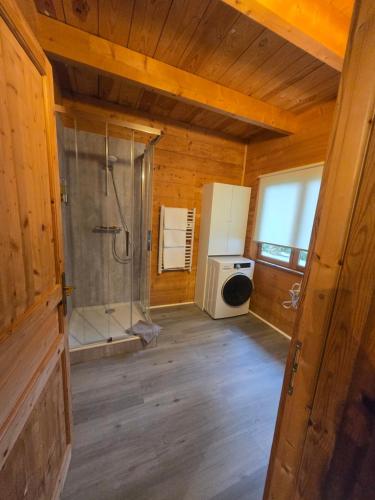 Lodge du Parc des Combes avec Accès Parc inclus selon calendrier ouverture Parc (Lodge du Parc des Combes avec Acces Parc inclus selon calendrier ouverture Parc) in Le Creusot Lodge du Parc des Combes avec Accès Parc inclus selon calendrier ouverture Parc (Lodge du Parc des Combes avec Acces Parc inclus selon calendrier ouverture Parc) in Le Creusot