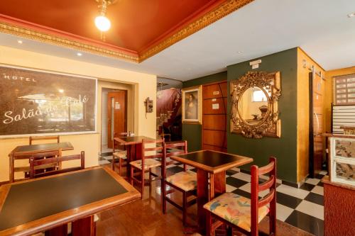 Hotel do Museu no ipiranga com TV ventilador banheiro in อิปิรังกา Hotel do Museu no ipiranga com TV ventilador banheiro in อิปิรังกา