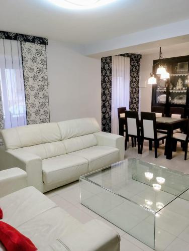 Los Rosales de la Charca in La Guardia de Jaén Los Rosales de la Charca in La Guardia de Jaén