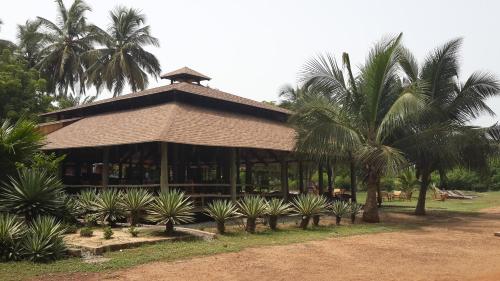 Храна и напитки, Ko-Sa Beach Resort Ltd in Ampeni Храна и напитки, Ko-Sa Beach Resort Ltd in Ampeni