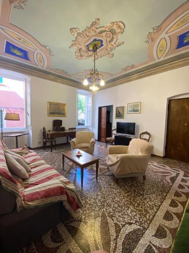 La Dimora Dell'Ammiraglio in Lerici La Dimora Dell'Ammiraglio in Lerici