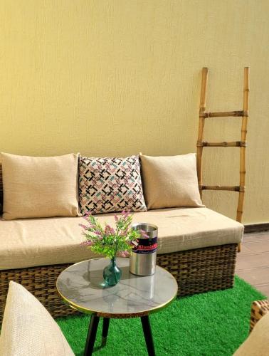 Garden, B&B Klomiabla in San-Pedro Garden, B&B Klomiabla in San-Pedro