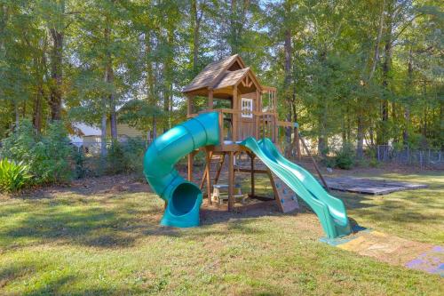 Playground and Grill Pet-Friendly Griffin Getaway! in Griffin (GA) Playground and Grill Pet-Friendly Griffin Getaway! in Griffin (GA)