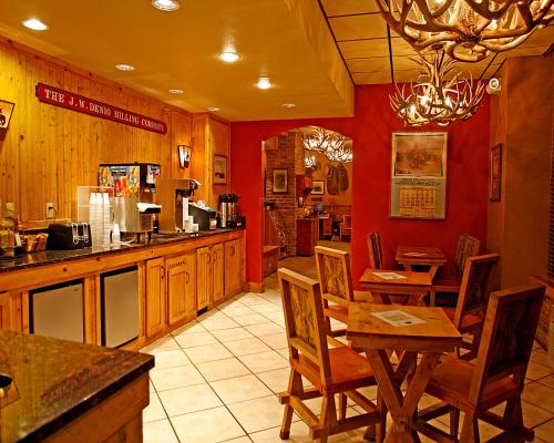 مطعم, Mill Inn in Sheridan مطعم, Mill Inn in Sheridan