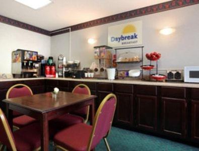 Εστιατόριο, Days Inn by Wyndham Dillon in Ντίλλον Εστιατόριο, Days Inn by Wyndham Dillon in Ντίλλον