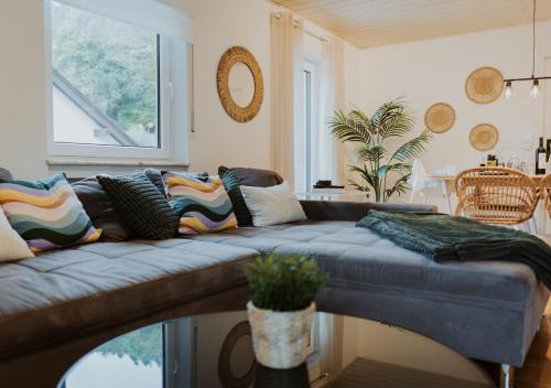 Ferienwohnung in Arzbach im Westerwald - Nähe A3 (Ferienwohnung in Arzbach im Westerwald - Perfekt fur Familien, Paare und Alleinreisende - Nahe Bad E) in Arzbach Ferienwohnung in Arzbach im Westerwald - Nähe A3 (Ferienwohnung in Arzbach im Westerwald - Perfekt fur Familien, Paare und Alleinreisende - Nahe Bad E) in Arzbach