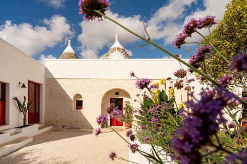 Trulli D'Amore - Itria Valley Exclusive Trulli Villa in Santa Lucia Trulli D'Amore - Itria Valley Exclusive Trulli Villa in Santa Lucia