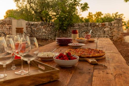 Trulli D'Amore - Itria Valley Exclusive Trulli Villa in Santa Lucia Trulli D'Amore - Itria Valley Exclusive Trulli Villa in Santa Lucia