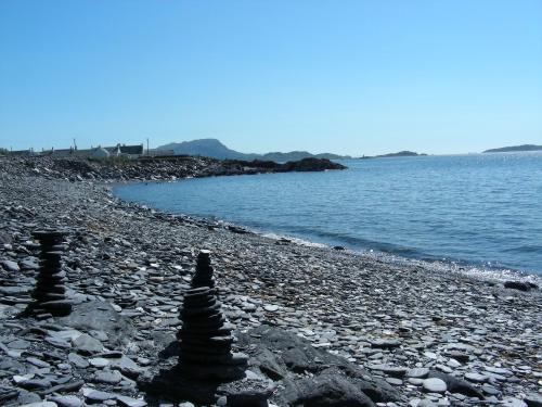 Beach, Sunnybrae, Isle of Luing - Families and Couples Only in Cullipool Beach, Sunnybrae, Isle of Luing - Families and Couples Only in Cullipool