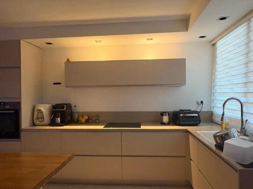 ליל חניה חיפאי in Mount Carmel ליל חניה חיפאי in Mount Carmel