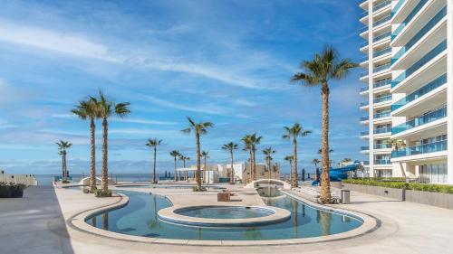 Úszómedence, New and Amazing 3 bedroom Ground Floor Corner Beach Front Encantame C-101 in Playa Encanto Úszómedence, New and Amazing 3 bedroom Ground Floor Corner Beach Front Encantame C-101 in Playa Encanto