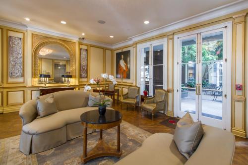 Előcsarnok, Hotel Mazarin near Audubon Aquarium of the Americas Előcsarnok, Hotel Mazarin near Audubon Aquarium of the Americas